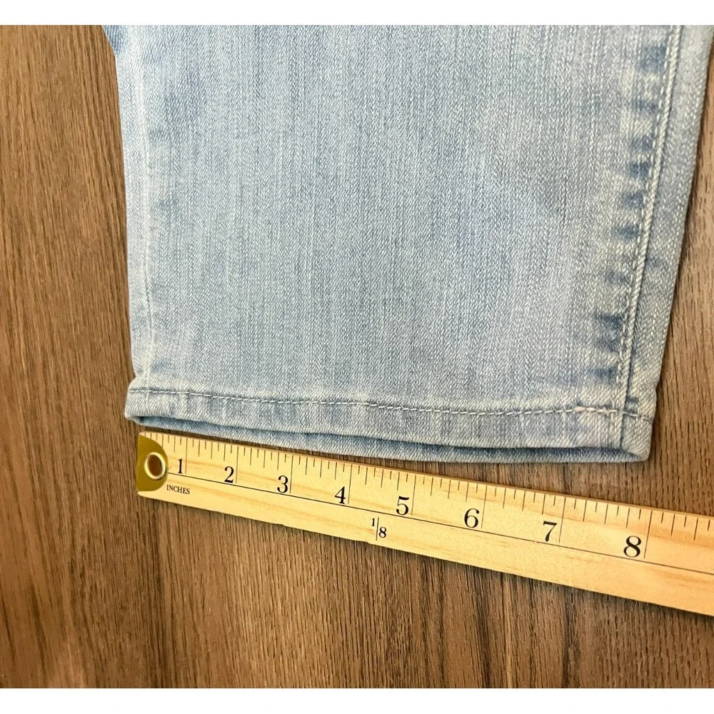 Mavi Zach Straight Leg Jeans Light Wash 5 Pocket Denim Men's